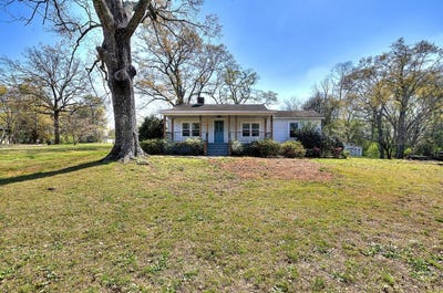 /international/us/108-piedmont-street-duncan-sc-110106816916/