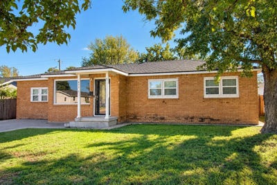 /international/us/913-e-8th-street-dumas-tx-110120489299/