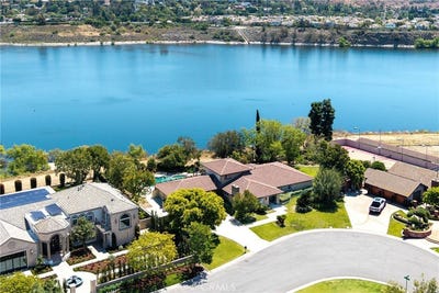/international/us/10542-park-villa-circle-villa-park-ca-110108752185/