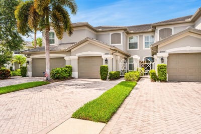 /international/us/12033-covent-garden-court-unit-2403-naples-fl-110100053728/
