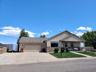 /international/us/752-w-60-n-parowan-ut-110108347042/