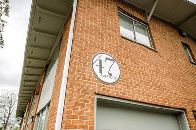 /international/us/47-lafayette-avenue-ne-grand-rapids-mi-110107780836/