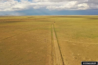/international/us/84a-nine-mile-road-medicine-bow-wy-110100447428/