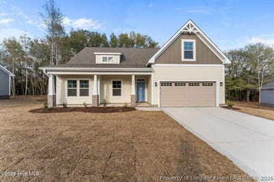 /international/us/229-telluride-court-aberdeen-nc-110103736337/