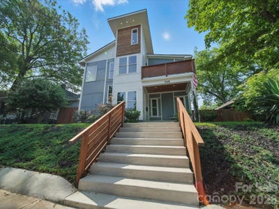 /international/us/708-cross-trail-drive-charlotte-nc-110107086955/