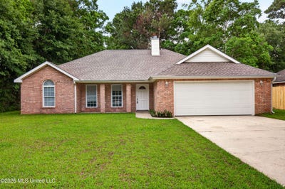 /international/us/8913-marina-avenue-ocean-springs-ms-110108349281/