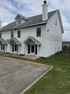 /international/us/22-edgehill-cove-maumelle-ar-110108354959/