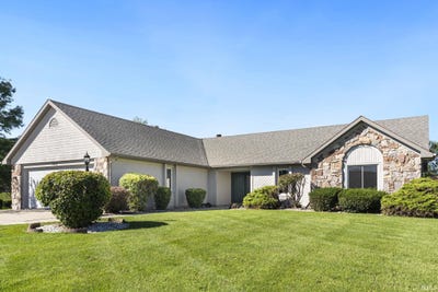 /international/us/9419-newgate-court-new-haven-in-110120020719/
