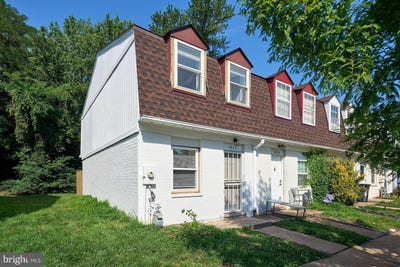 /international/us/1842-dutch-village-landover-md-110100480729/