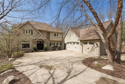 /international/us/3701-blackhawk-road-eagan-mn-110107391019/