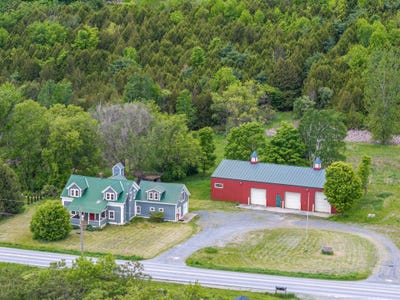 /international/us/654-bristol-road-monkton-vt-110108493571/