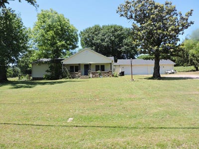 /international/us/2046-n-main-st-waldron-ar-110108206111/