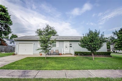 /international/us/222-s-prairie-street-greenville-il-110101421150/?lang=zh-cn