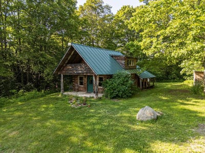 /international/us/456-powell-farm-road-sharon-vt-110100805478/