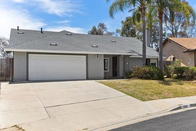 /international/us/4105-auburn-ave-oceanside-ca-110108755050/