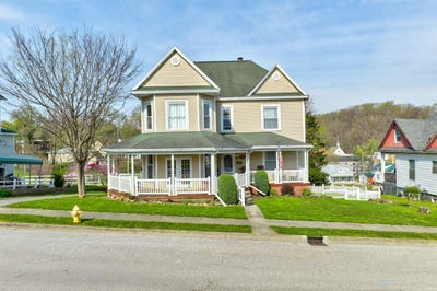 /international/us/577-s-summit-street-french-lick-in-110098826776/
