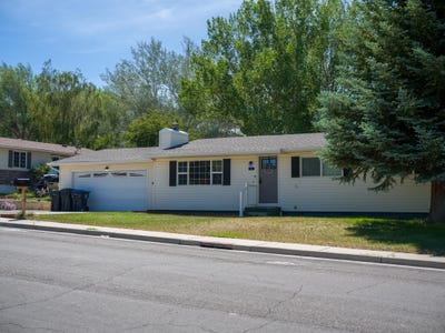 /international/us/615-hackberry-street-green-river-wy-110108915611/