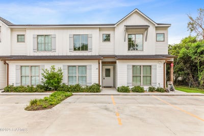 /international/us/113-oak-plains-alley-lafayette-la-110100894554/