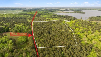 /international/us/2070-bush-neck-rd-williamsburg-va-110107382047/
