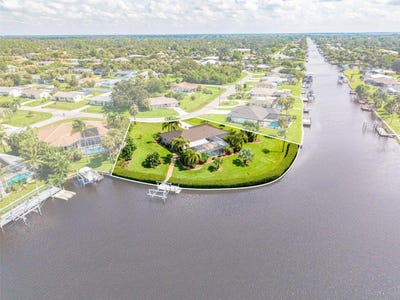 /international/us/18177-wolbrette-circle-port-charlotte-fl-110120536358/