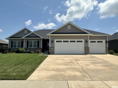 /international/us/2804-whiteside-place-springfield-il-110100724752/