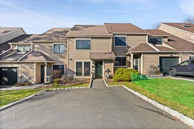 /international/us/7-lisa-court-dobbs-ferry-ny-110106736331/