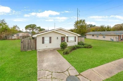 /international/us/7678-shorewood-boulevard-new-orleans-la-110106699962/