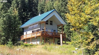 /international/us/50627-allen-st-halfway-or-110102446346/