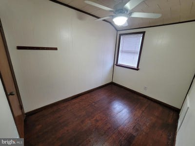 /international/us/1150-pine-lane-chester-pa-110098252528/?lang=id