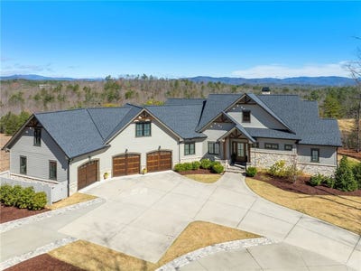 /international/us/311-sunset-ridge-way-salem-sc-110106733999/