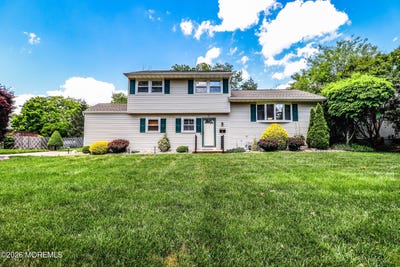 /international/us/5-overhill-road-east-brunswick-nj-110108553091/