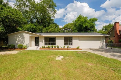/international/us/813-gordon-avenue-adel-ga-110101291621/