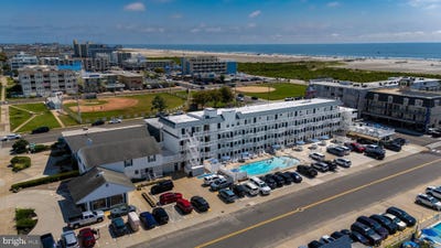 /international/us/6109-atlantic-avenue-wildwood-nj-110106330724/
