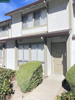 /international/us/1205-marionola-way-pinole-ca-110110365382/