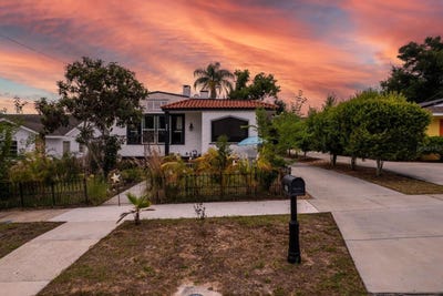 /international/us/430-osceola-avenue-eustis-fl-110107935297/