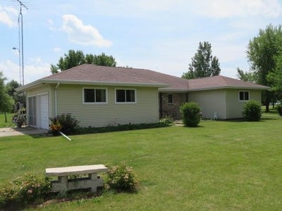 /international/us/w6984-fox-drive-fond-du-lac-wi-110101297225/
