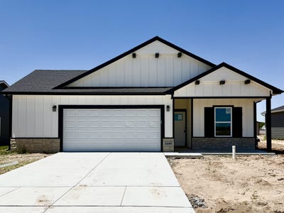 /international/us/11685-w-scarlett-ct-maize-ks-110100531643/