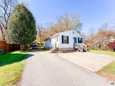 /international/us/160-dunham-street-norwich-ct-110107669003/