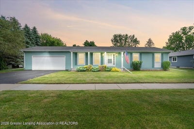 /international/us/615-center-street-mason-mi-110108653150/