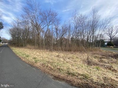 /international/us/1027-old-turkey-point-road-edgewater-md-110107694662/