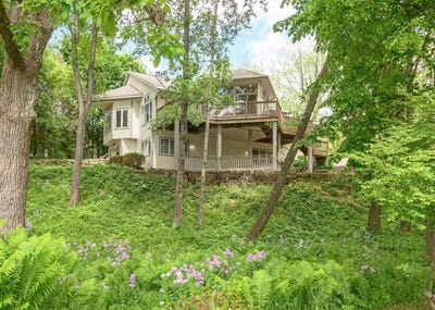 /international/us/n6209-helena-street-lake-mills-wi-110108203240/