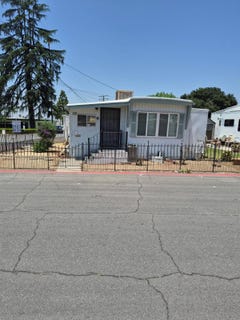 /international/us/12650-california-street-yucaipa-ca-110109180959/