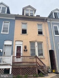 /international/us/633-york-street-york-pa-110107958374/