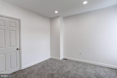 /international/us/9-jury-street-highspire-pa-110101101224/