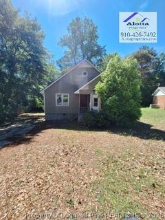 /international/us/110-bruce-lane-spring-lake-nc-110107936588/