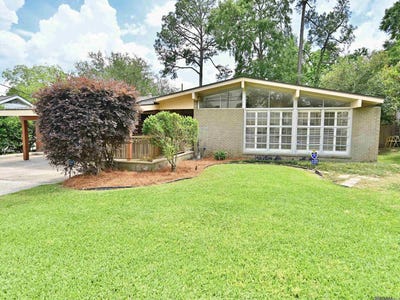 /international/us/3158-broussard-st-baton-rouge-la-110098996243/
