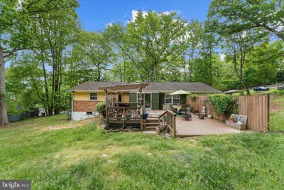/international/us/15760-oak-ln-haymarket-va-110107842572/