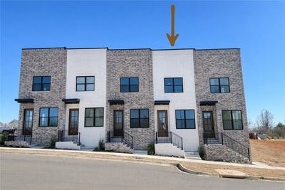 /international/us/2607-s-30th-street-rogers-ar-110105096089/