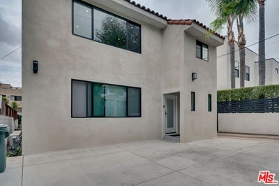 /international/us/9024-phyllis-ave-west-hollywood-ca-110108130605/