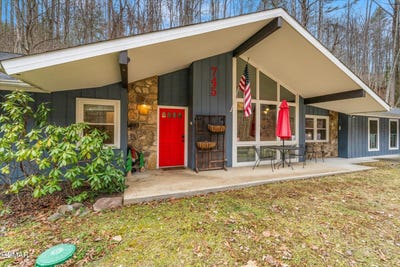 /international/us/745-hidden-valley-road-gatlinburg-tn-110101349871/?lang=en